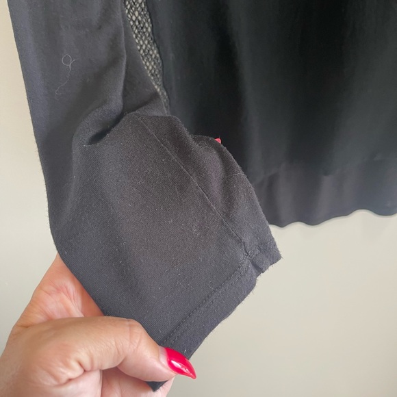 Long Sleeve Jersey Button down with mesh details - Picture 2 of 3